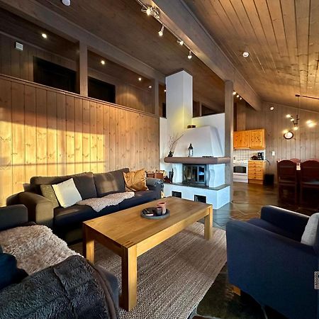 Centrally Located Cottage At Sjusjoen Ski Center Buitenkant foto