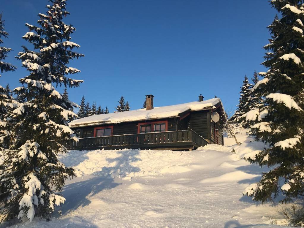 Centrally Located Cottage At Sjusjoen Ski Center Buitenkant foto