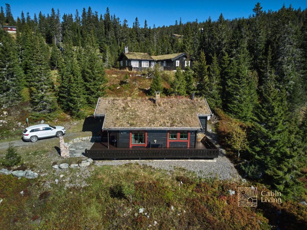 Centrally Located Cottage At Sjusjoen Ski Center Buitenkant foto