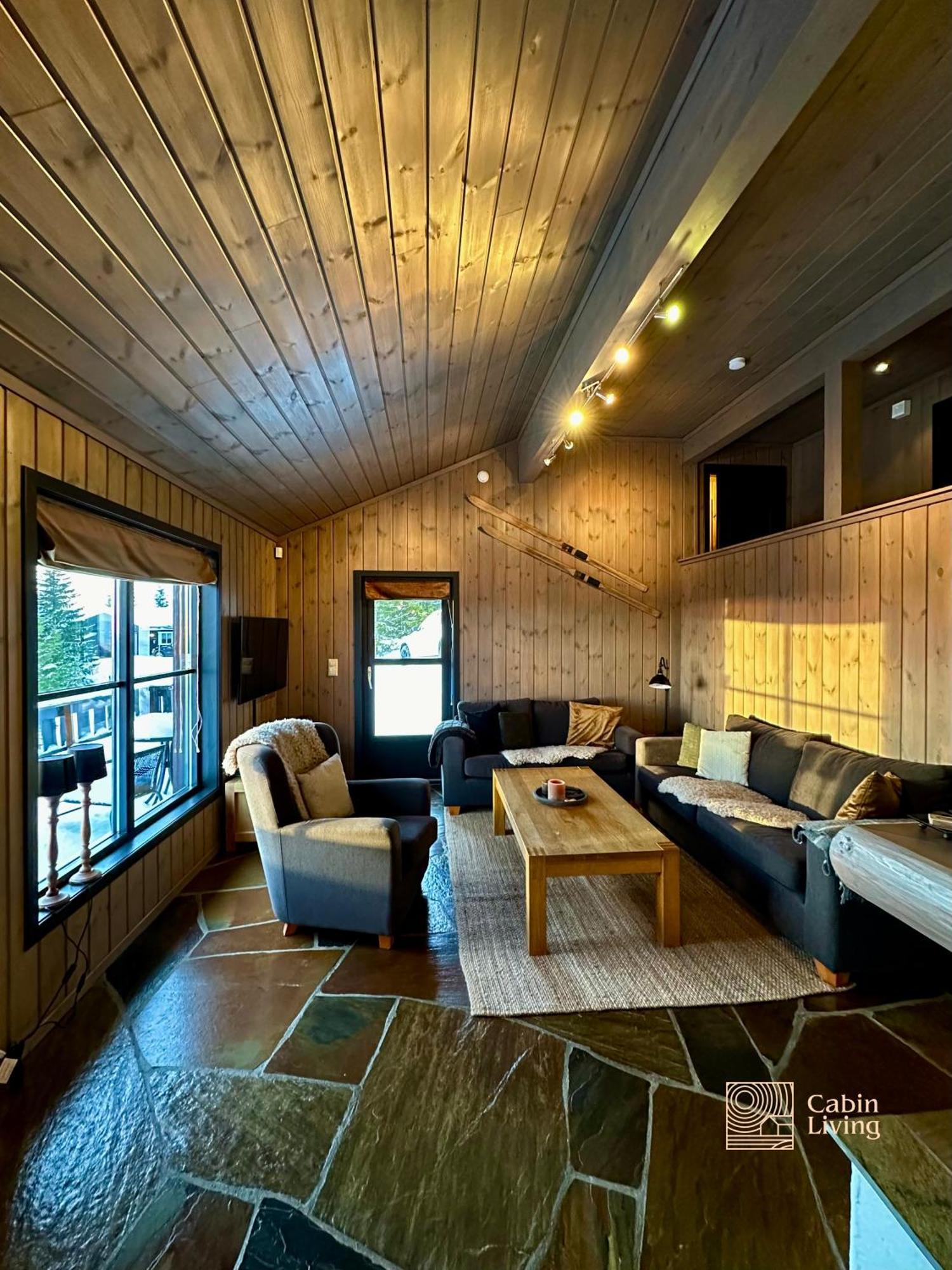 Centrally Located Cottage At Sjusjoen Ski Center Buitenkant foto